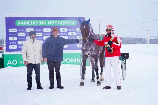 На Раменском ипподроме состоялись первые традиционные призы 2024 года!